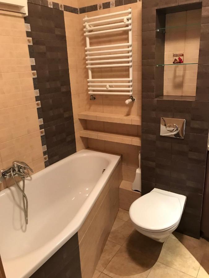 Apartament Lewandow Apartman Varsó Kültér fotó